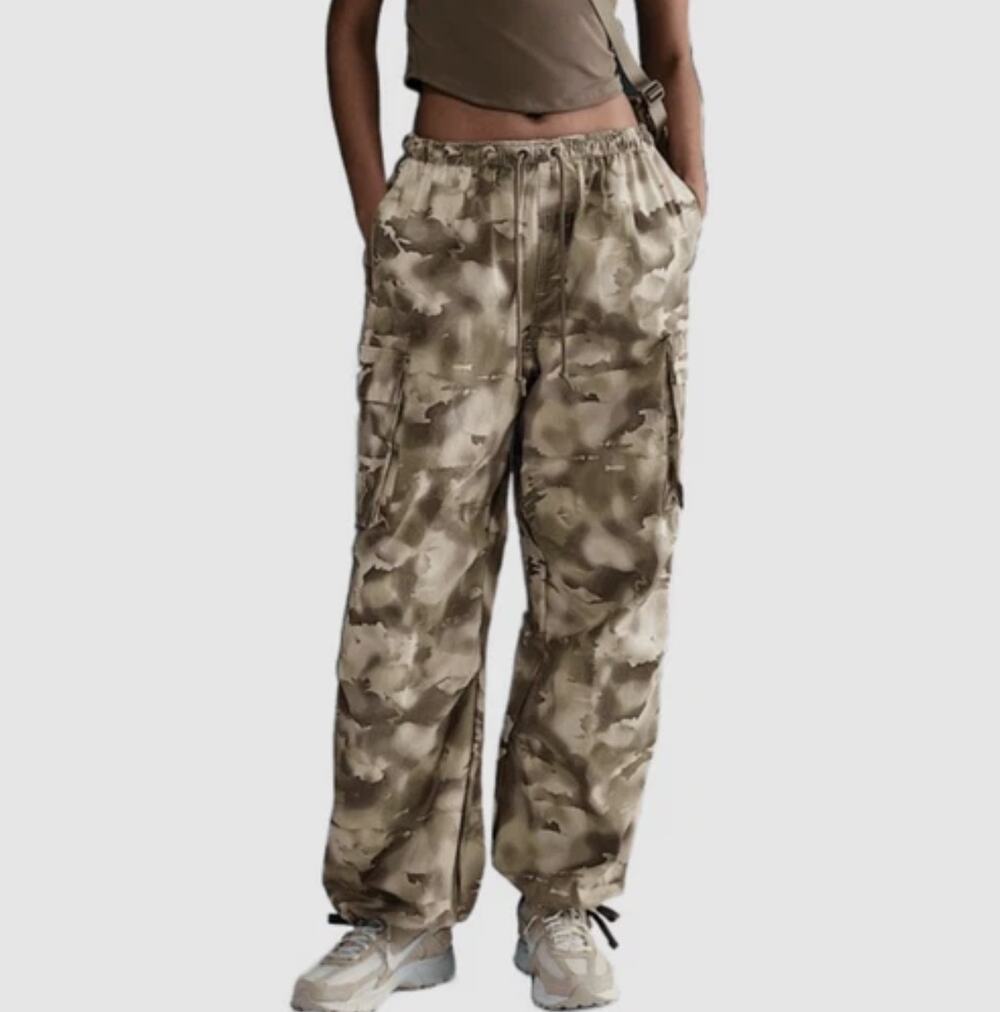 Nike NEW Nike Sportswear Oversized Cargo Pants Dance Jogger Women's Size M Camo
